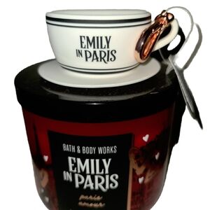 Bath & Body Works Emily in Paris Candle + Latte Cup Keychain Set – Limited Editi